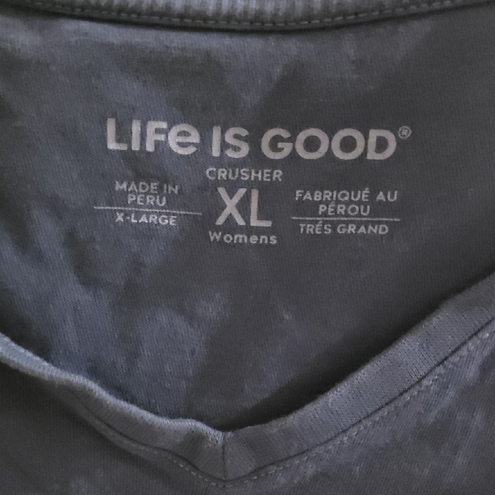 Life Is Good Women's Dark Blue 'Breathe' Graphic Tee - Picture 2 of 2